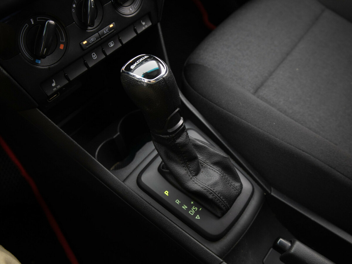 Skoda Rapid I Рестайлинг, 2019 Фото №10