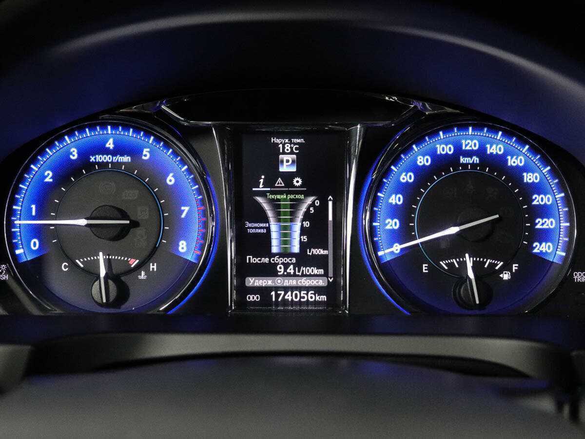 Toyota Camry, 2015 Фото №12