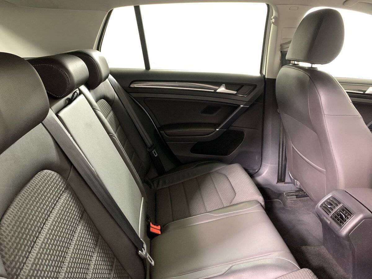 Volkswagen Golf, 2013 Фото №17