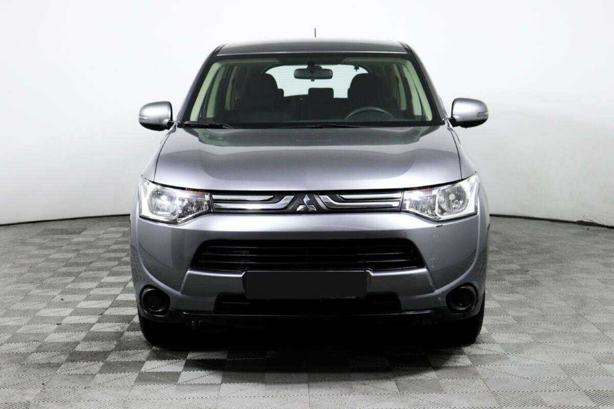 Mitsubishi Outlander, 2012 Фото №2