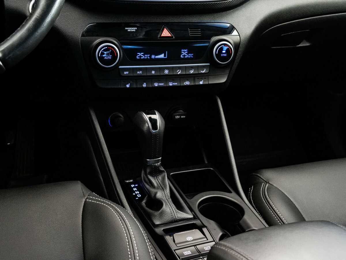 Hyundai Tucson, 2018 Фото №12