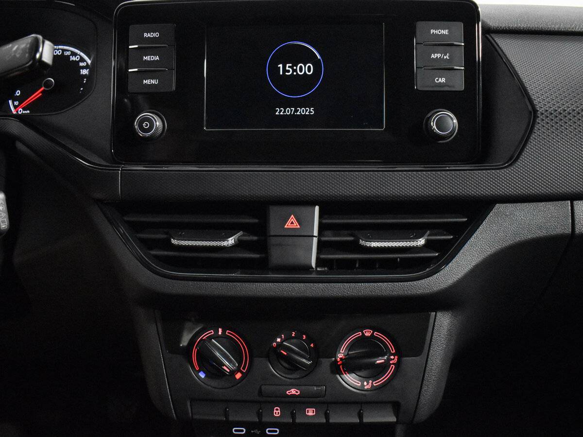 Volkswagen Polo, 2021 Фото №15