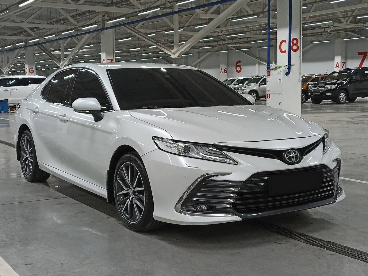Toyota Camry, 2021 Фото №3