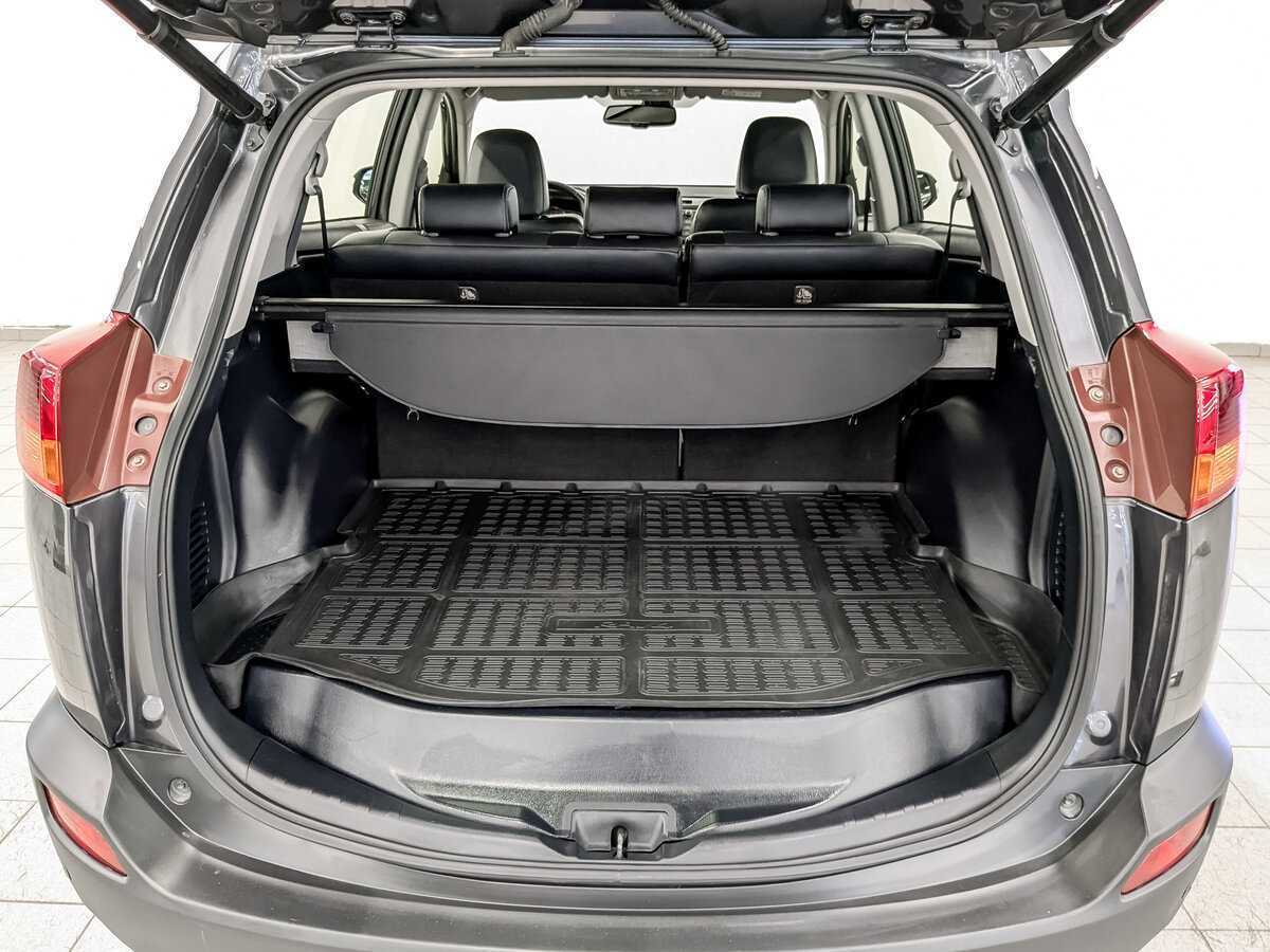 Toyota RAV4, 2014 Фото №10