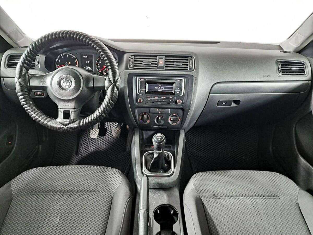 Volkswagen Jetta, 2014 Фото №14