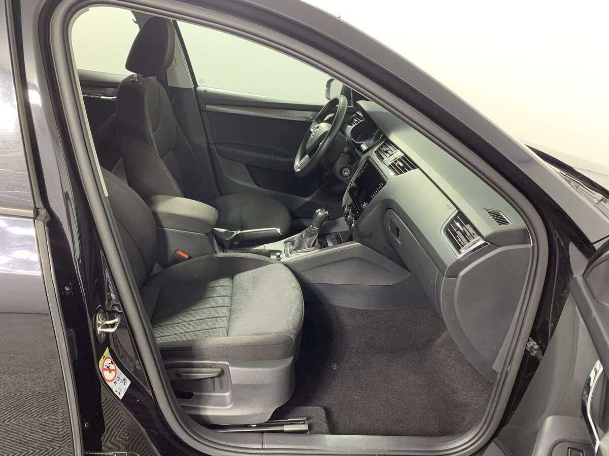 Skoda Octavia, 2018 Фото №15