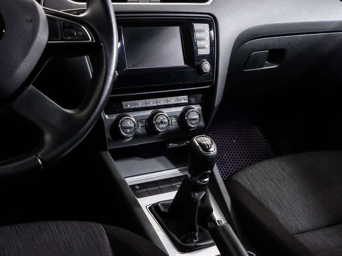 Skoda Octavia, 2015 Фото №10