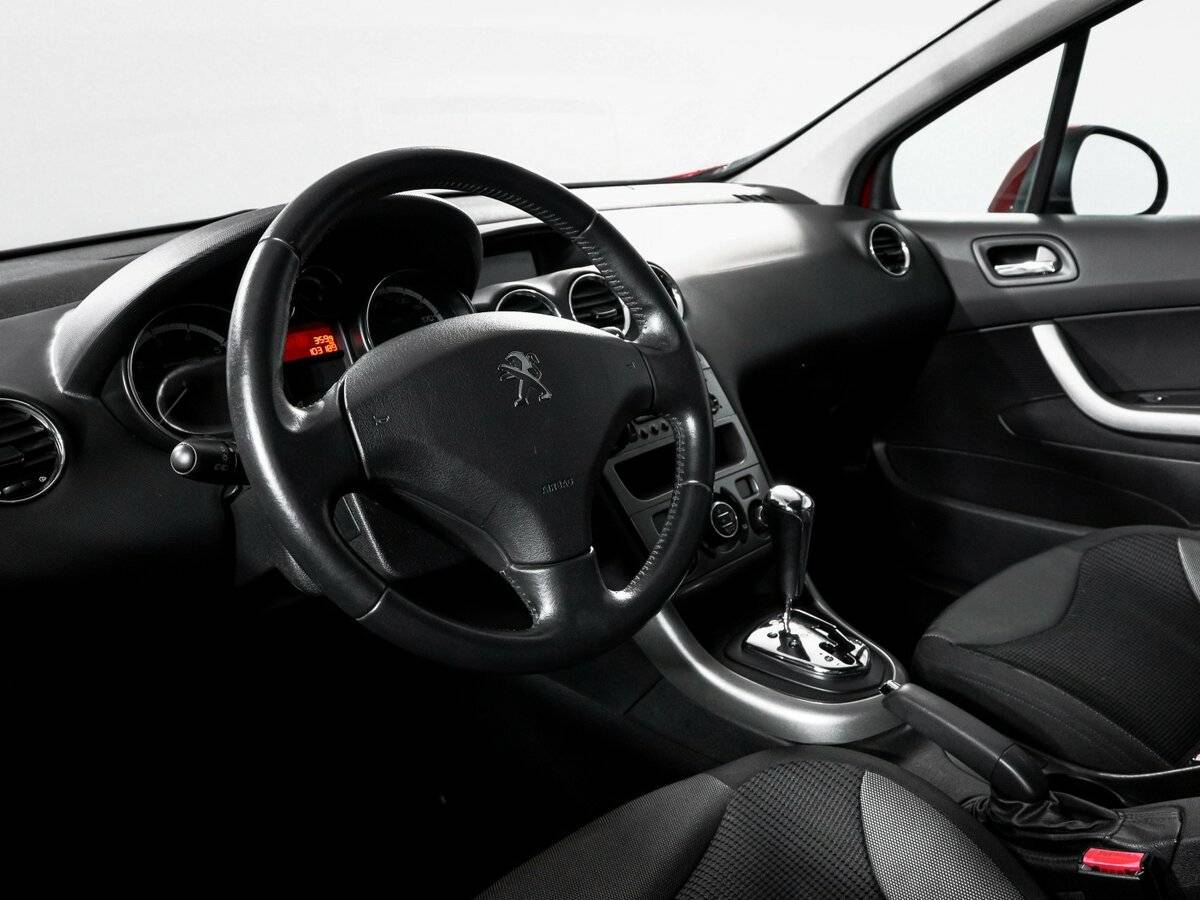 Peugeot 308, 2012 Фото №14