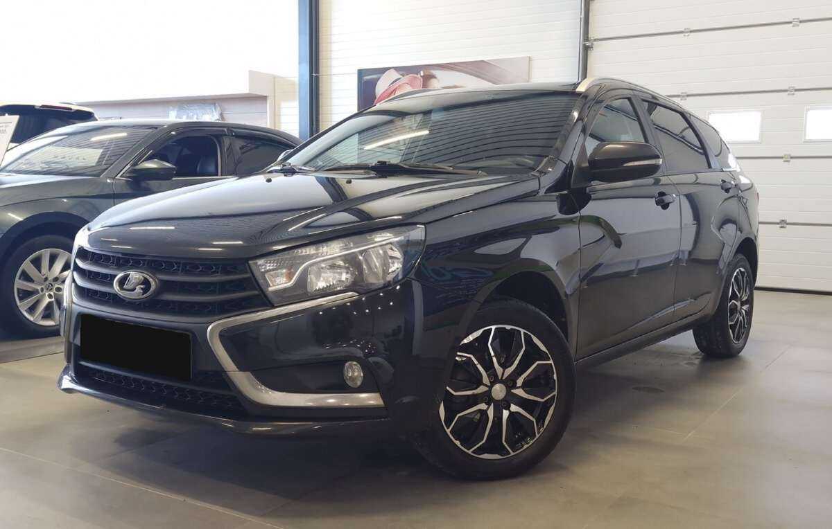 Lada (ВАЗ) Vesta SW, 2020 Фото №1
