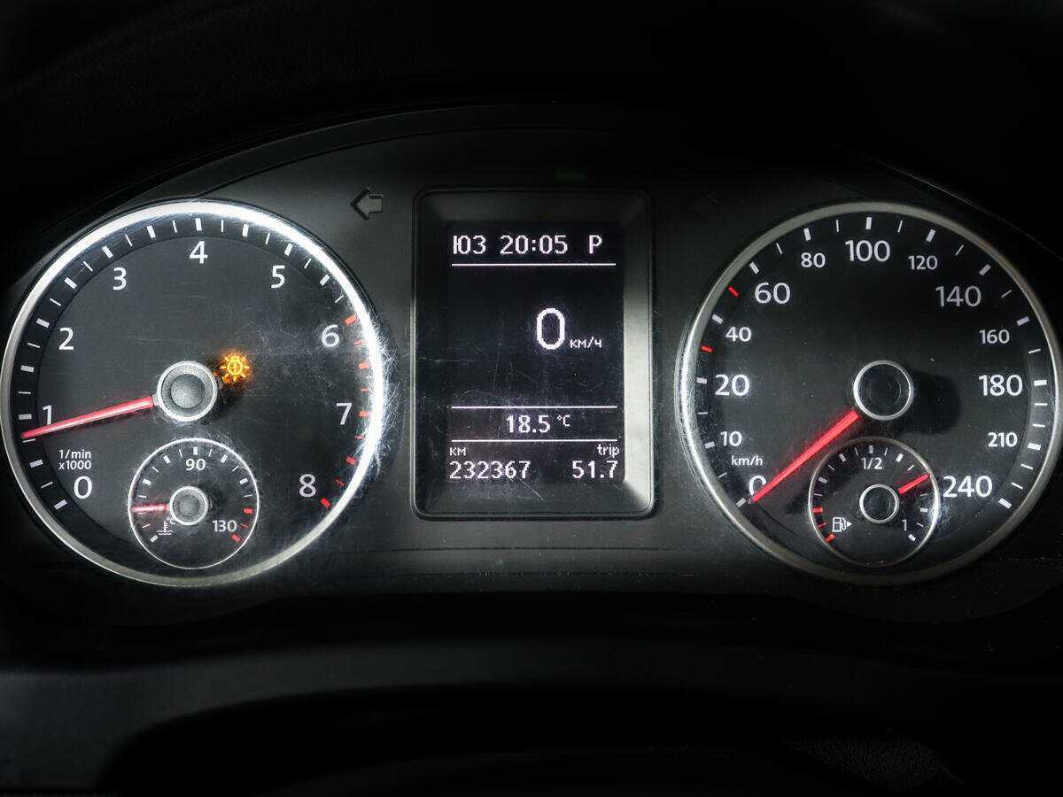 Volkswagen Tiguan, 2012 Фото №9