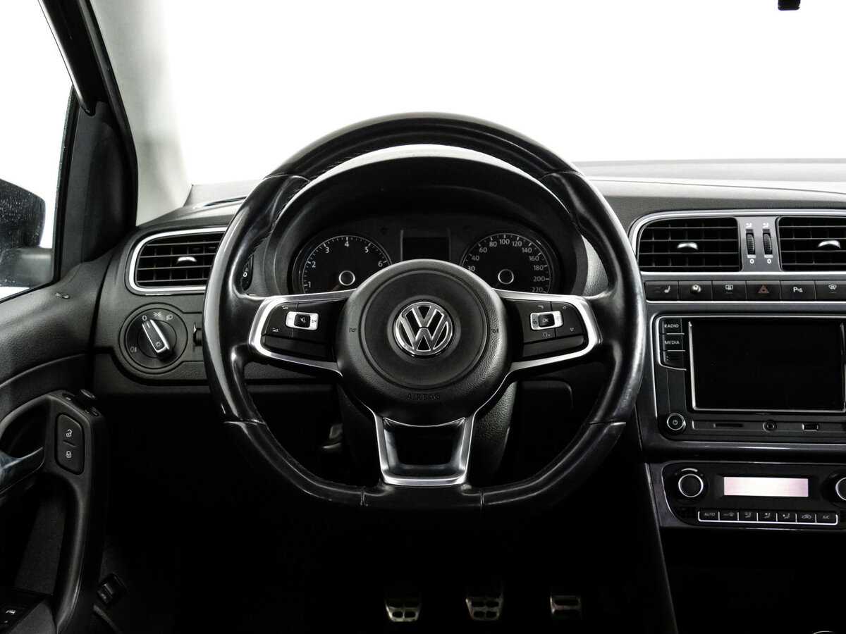 Volkswagen Polo, 2018 Фото №10