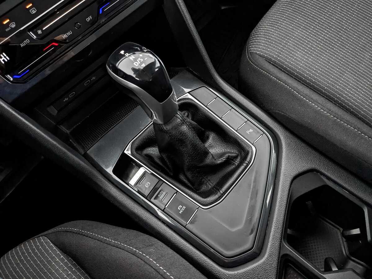 Volkswagen Tiguan, 2021 Фото №27