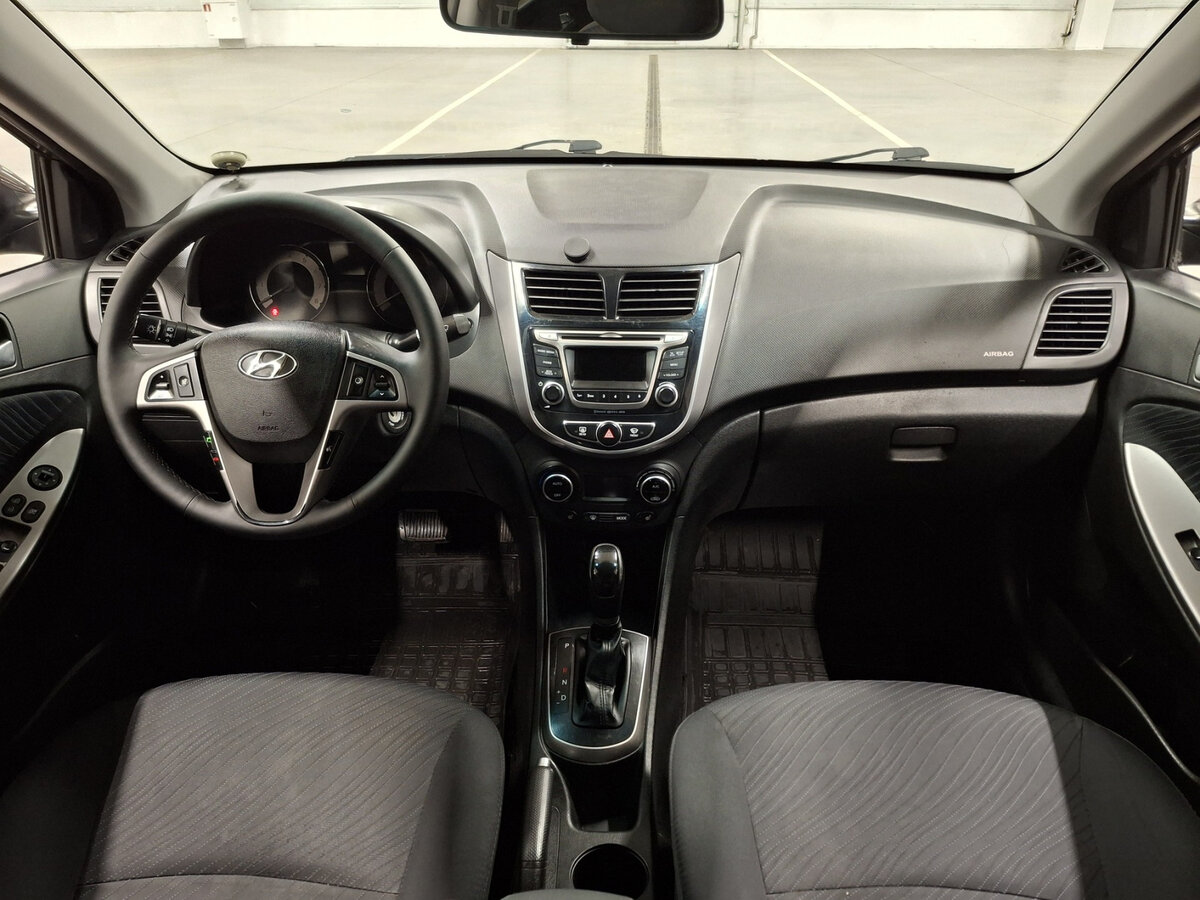 Hyundai Solaris I Рестайлинг, 2015 Фото №14