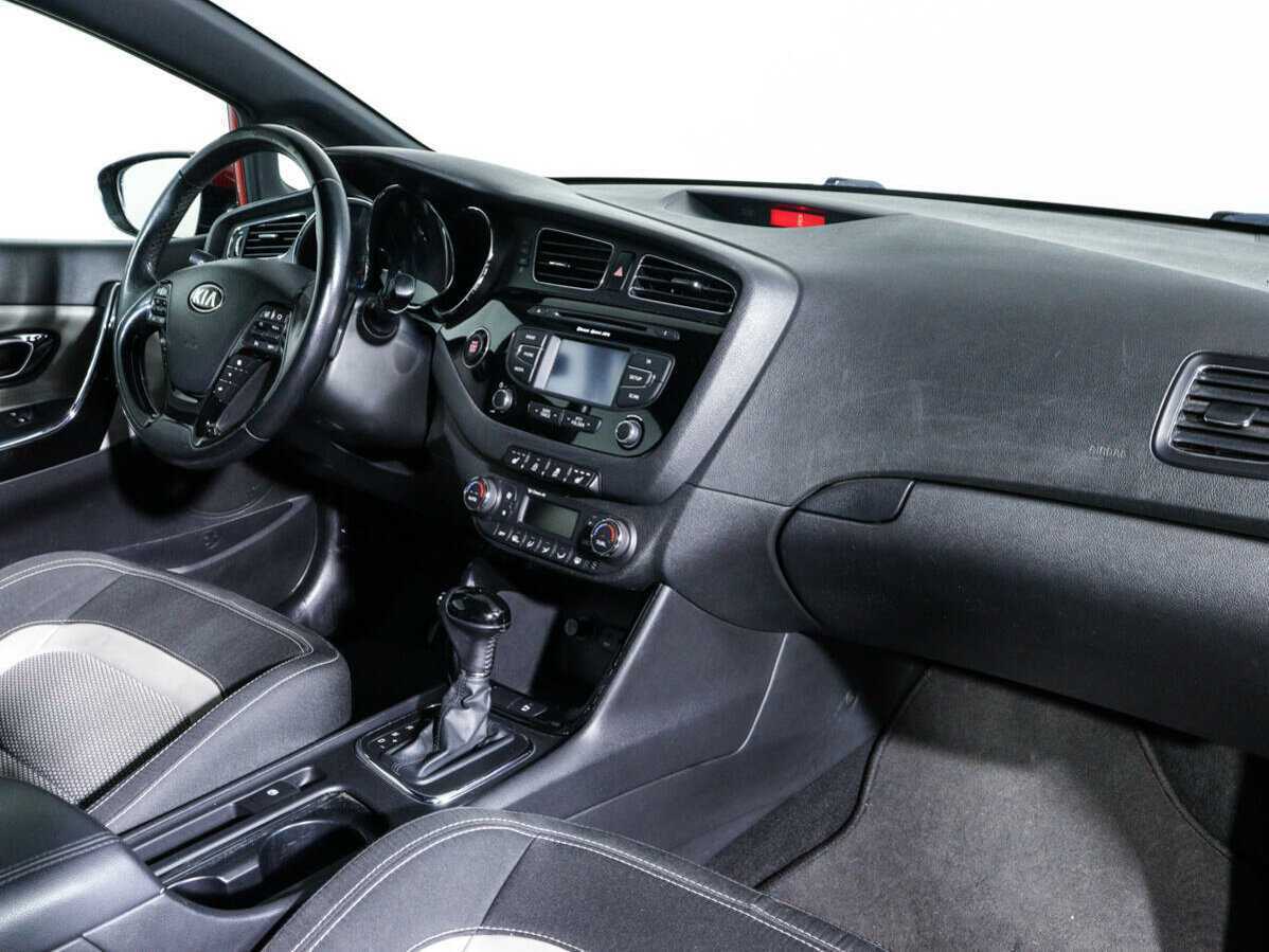 Kia Ceed, 2013 Фото №7