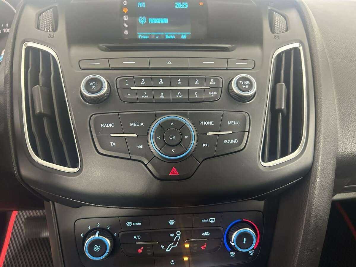 Ford Focus, 2016 Фото №12