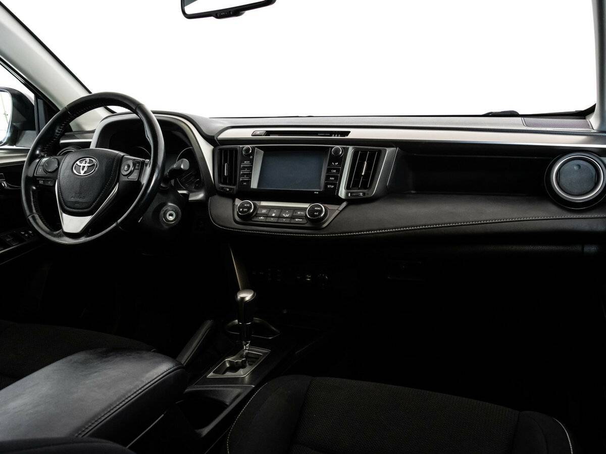 Toyota RAV4, 2017 Фото №7