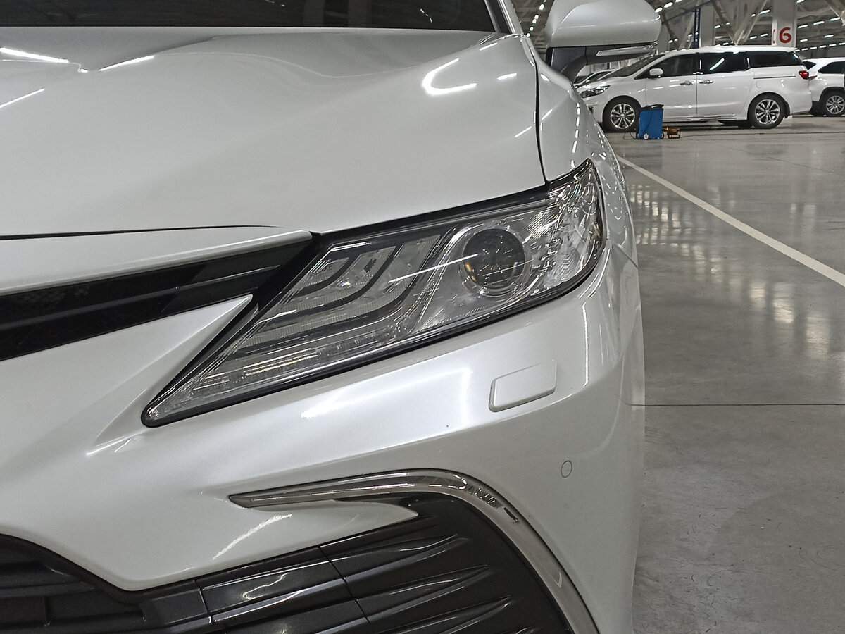 Toyota Camry, 2021 Фото №17