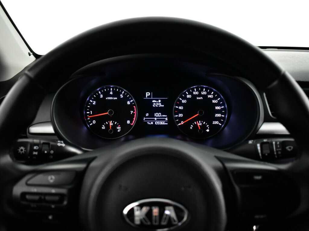Kia Rio, 2018 Фото №11