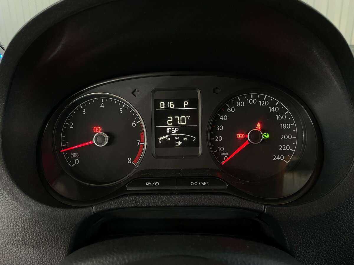 Volkswagen Polo, 2018 Фото №11