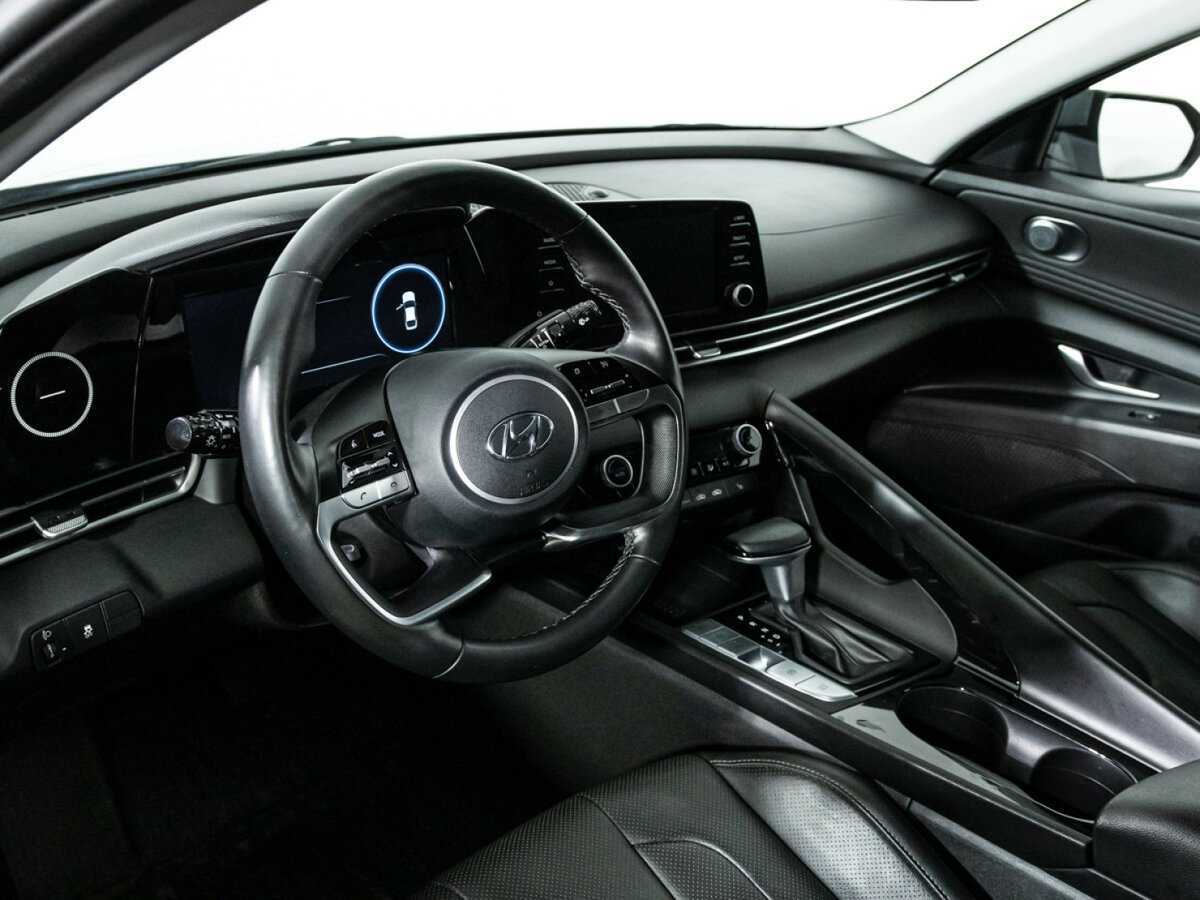 Hyundai Elantra, 2021 Фото №11