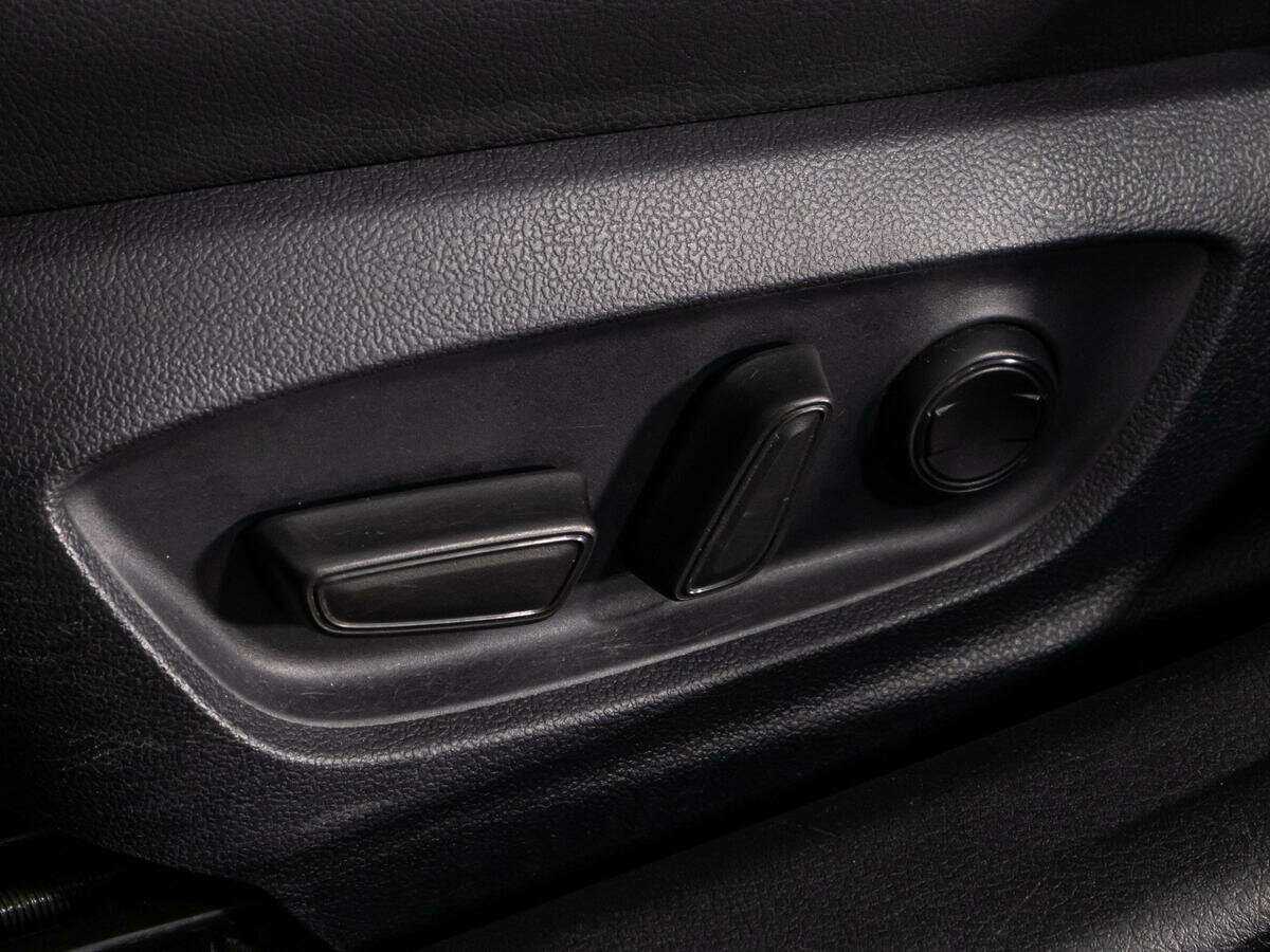 Toyota Camry, 2018 Фото №15