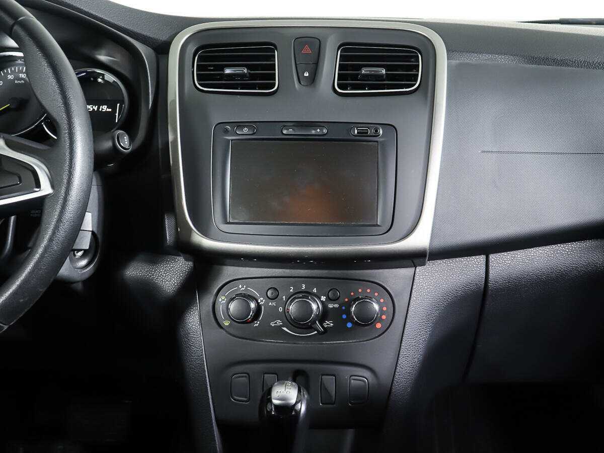 Renault Logan, 2019 Фото №12