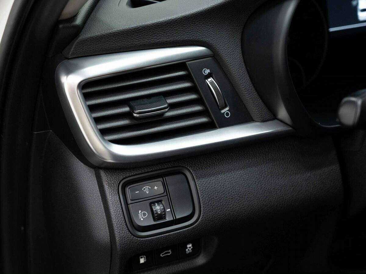 Kia Optima, 2018 Фото №25