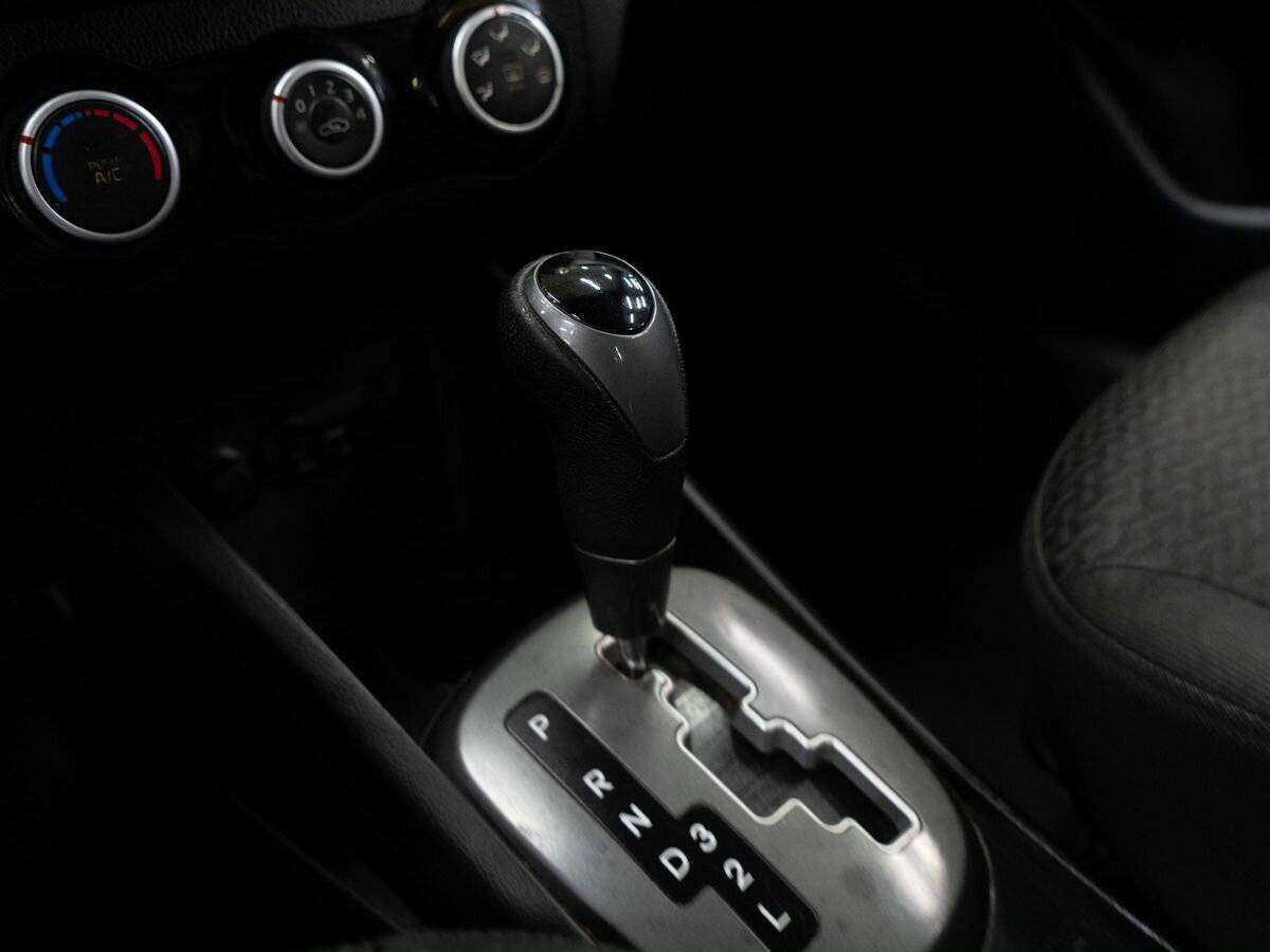 Kia Rio, 2016 Фото №13