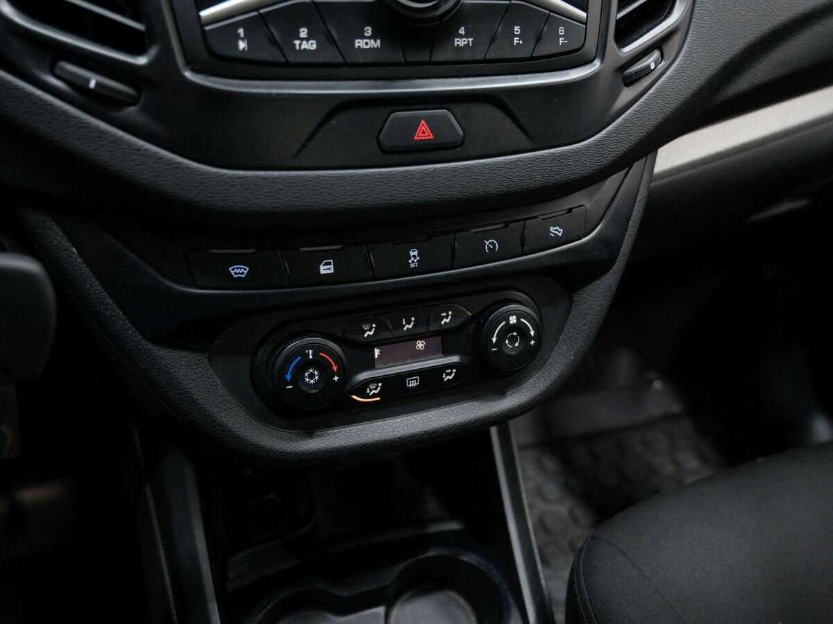 Lada (ВАЗ) Vesta, 2015 Фото №20