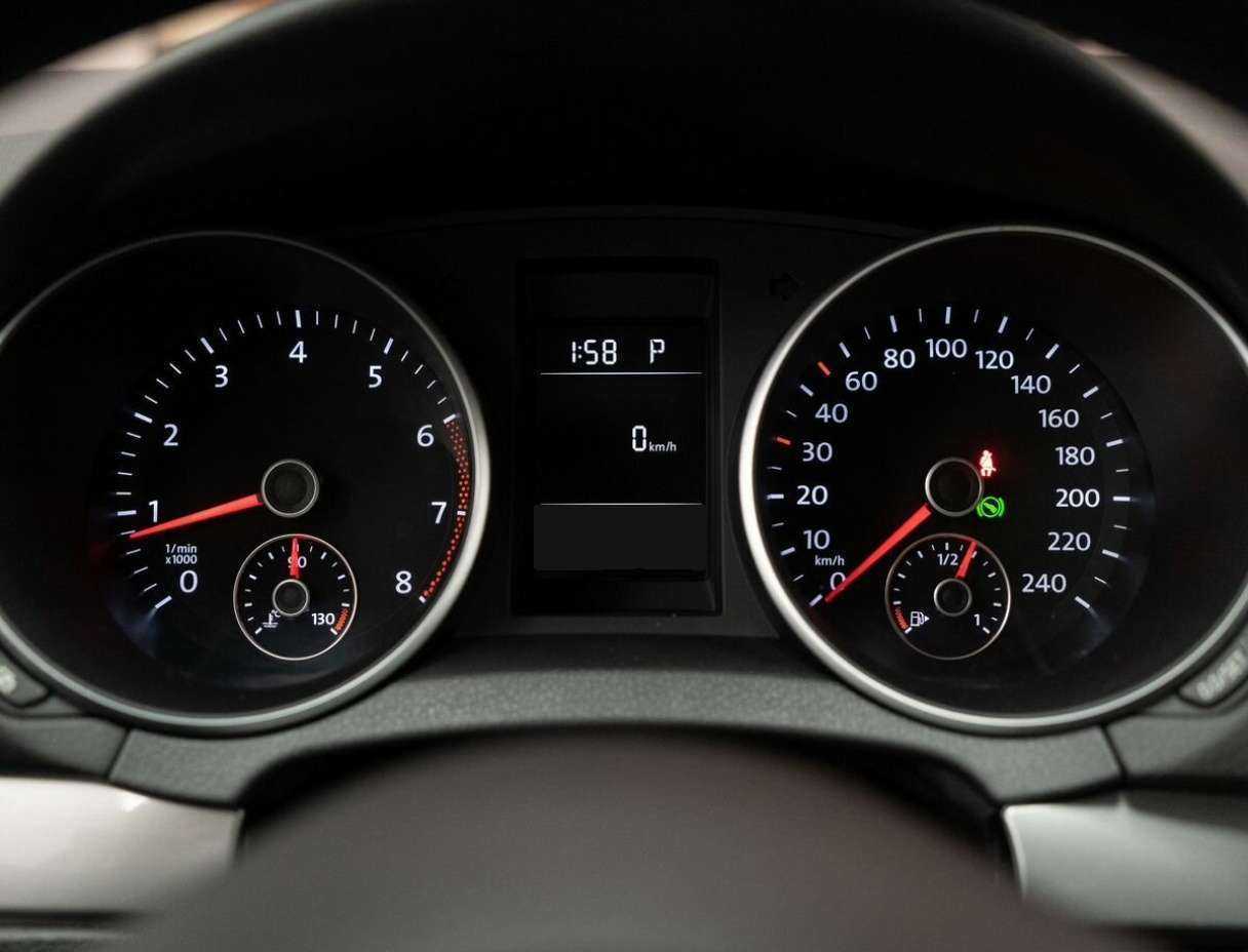 Volkswagen Golf, 2012 Фото №11