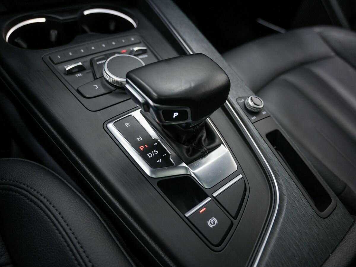 Audi A4, 2017 Фото №22