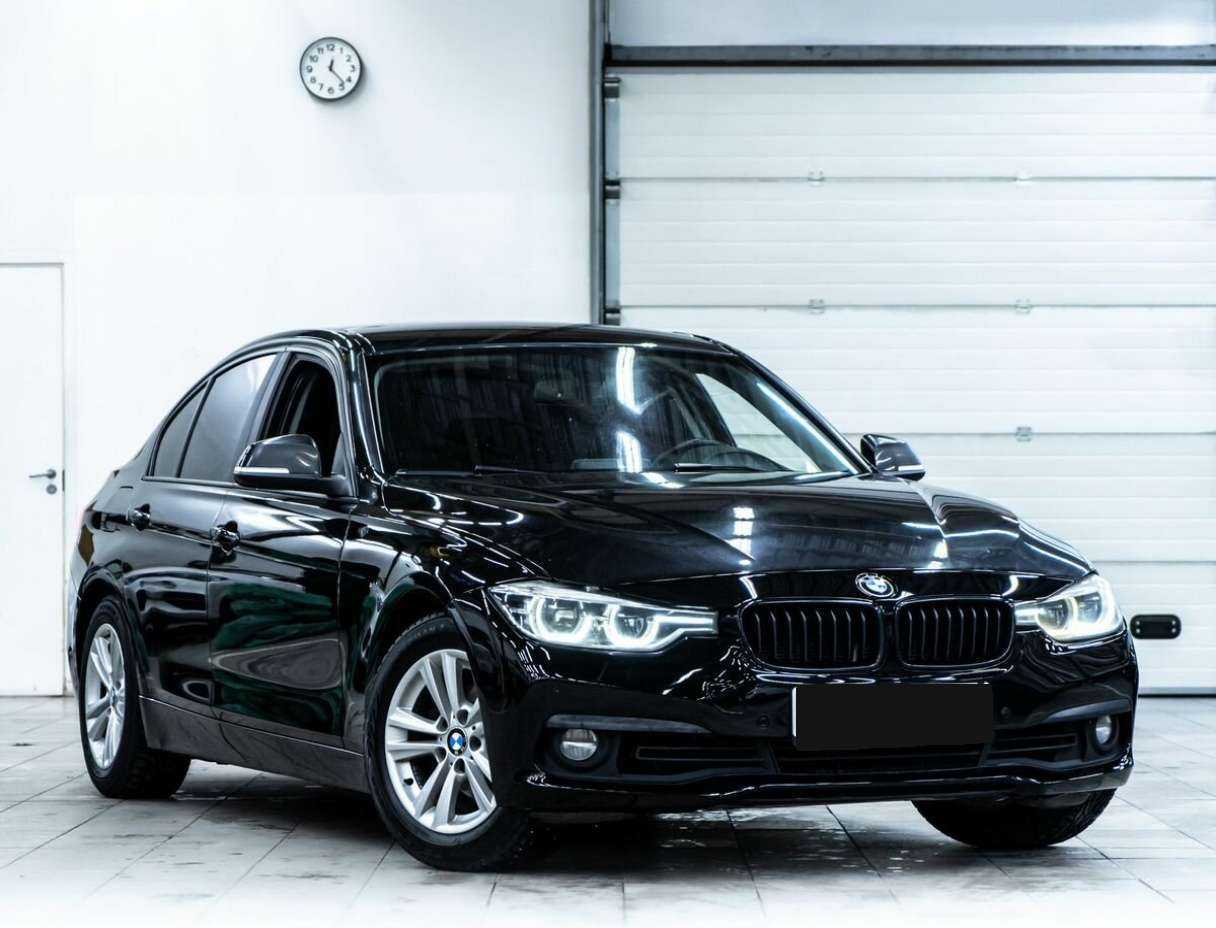 BMW 3 серии 318i, 2015 - 119 000 км. | Фото №2