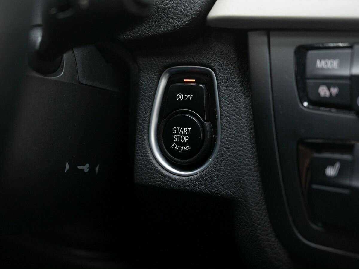 BMW 3 серии 316i, 2014 Фото №21