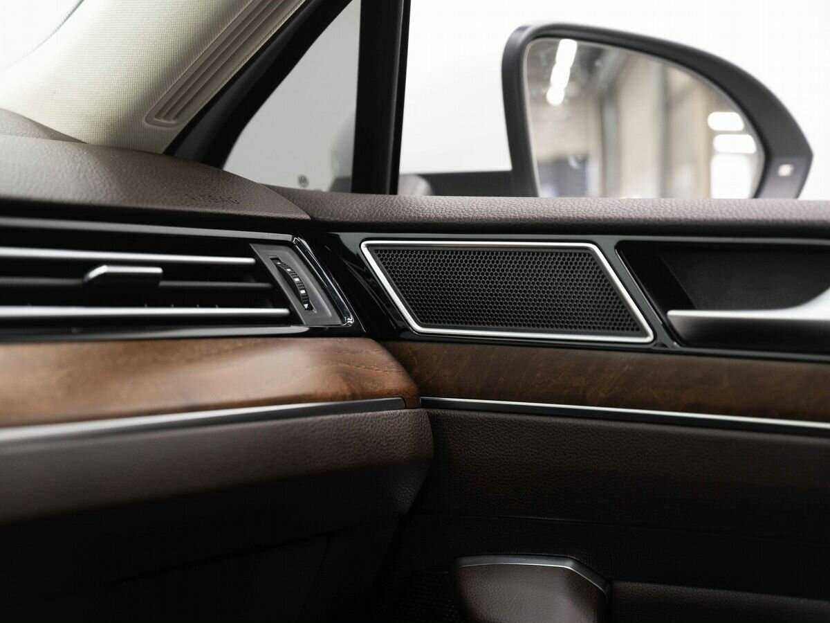 Volkswagen Passat, 2016 Фото №23
