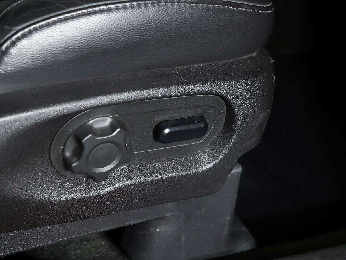 Ford Explorer, 2014 Фото №17