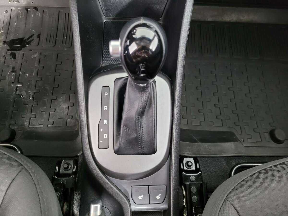 Kia Rio, 2016 Фото №13