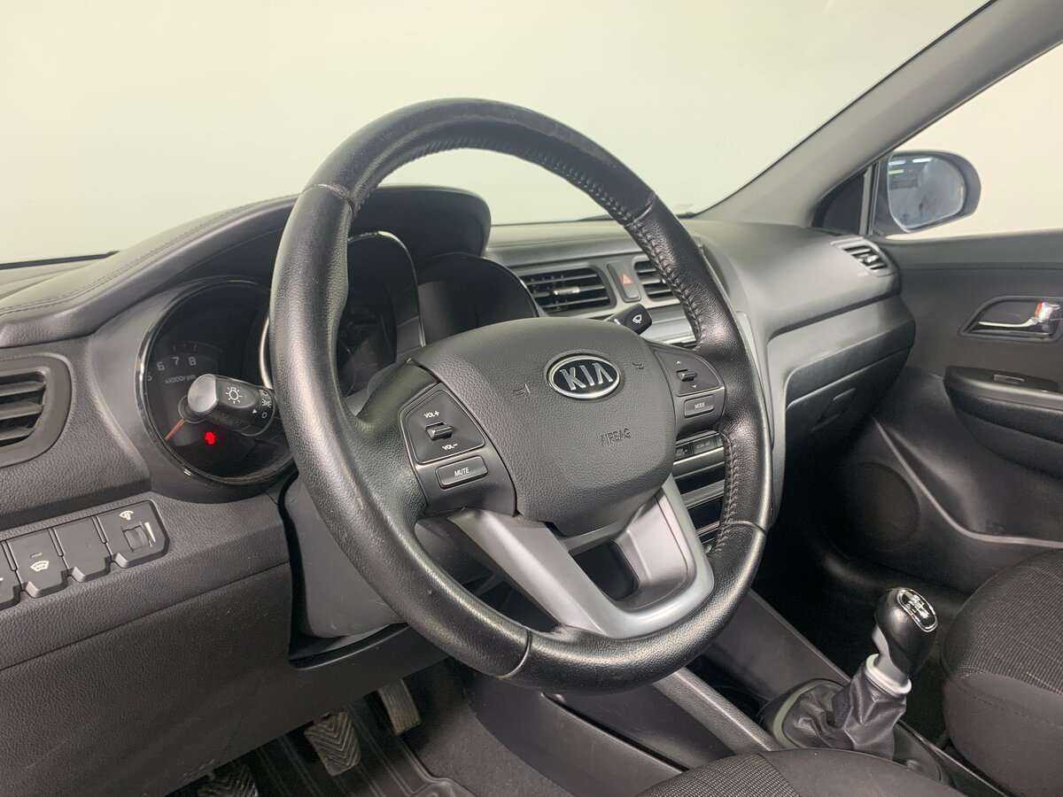 Kia Rio 5-speed, 2012 Фото №8
