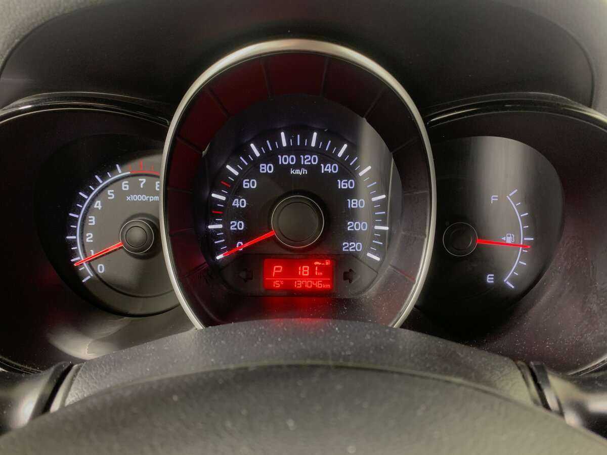 Kia Rio, 2015 Фото №12