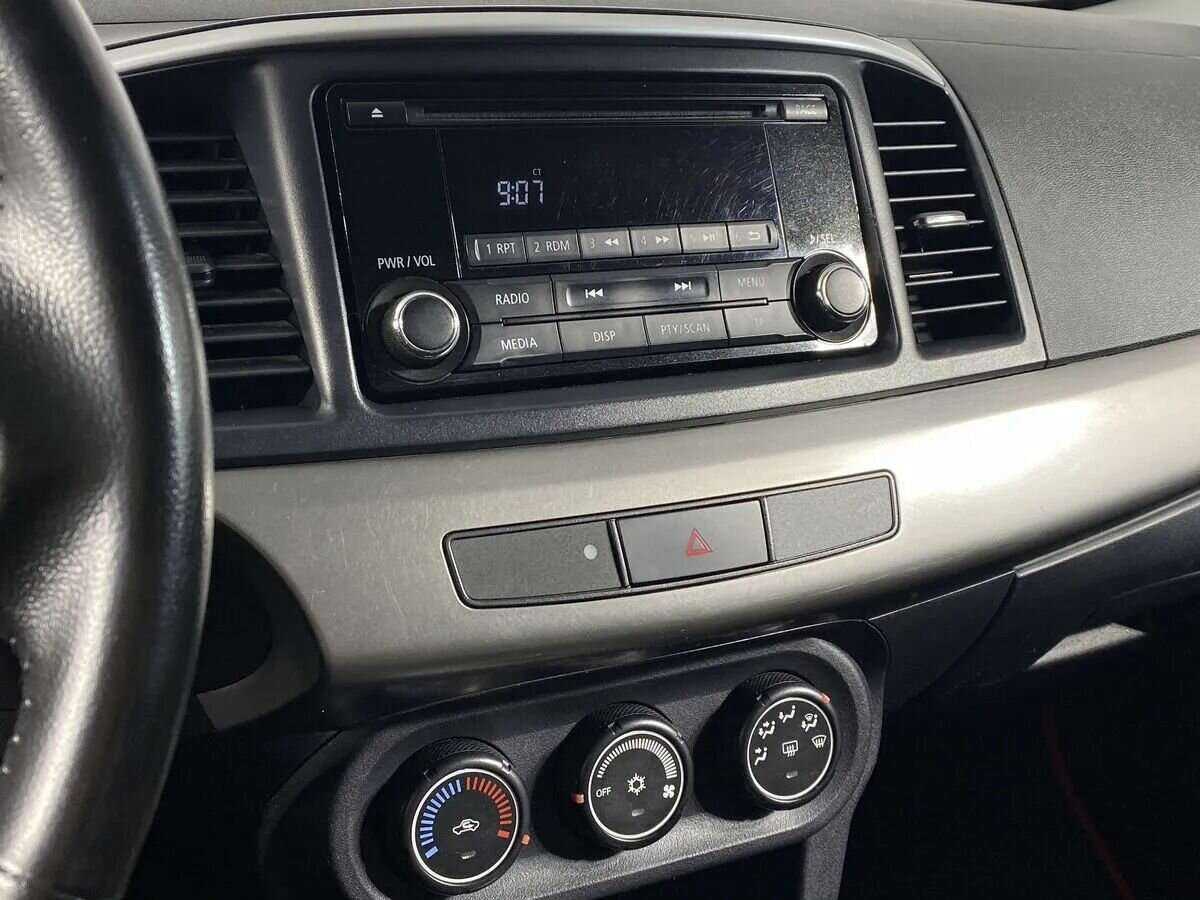 Mitsubishi Lancer, 2012 Фото №10