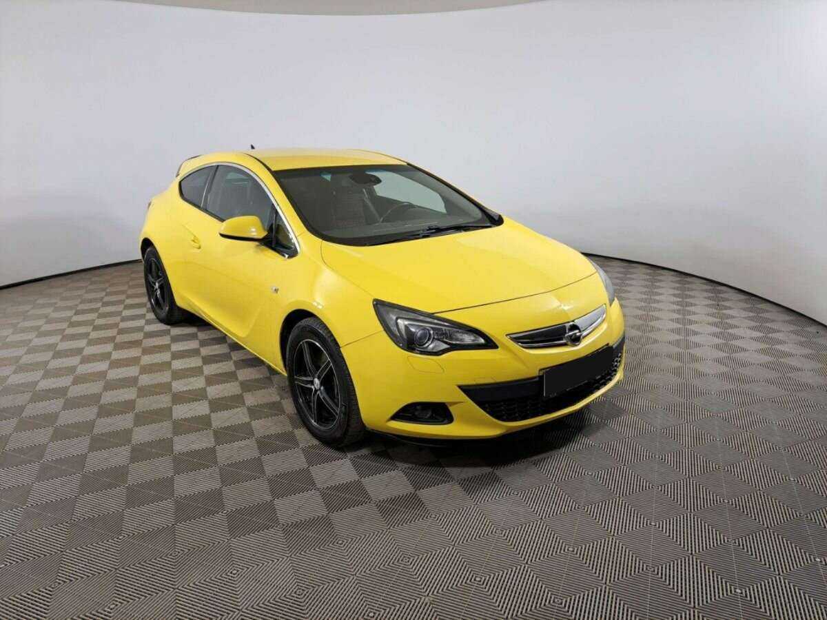 Opel Astra GTC, 2013 - 120 970 км. | Фото №3