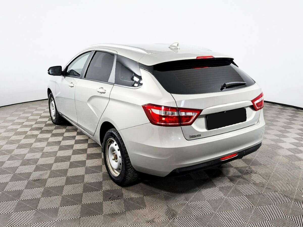 Lada (ВАЗ) Vesta SW, 2019 - 74 450 км. | Фото №5