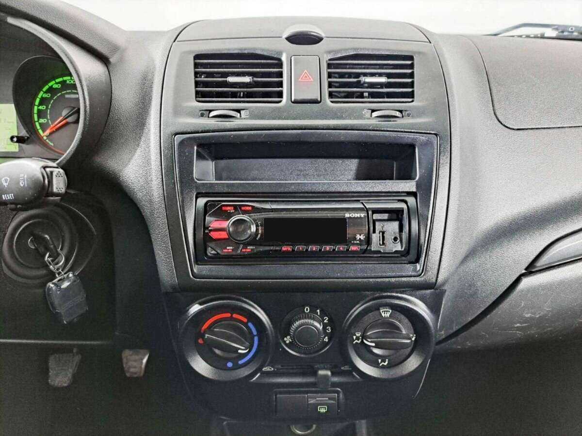 Lada (ВАЗ) Kalina, 2015 Фото №13