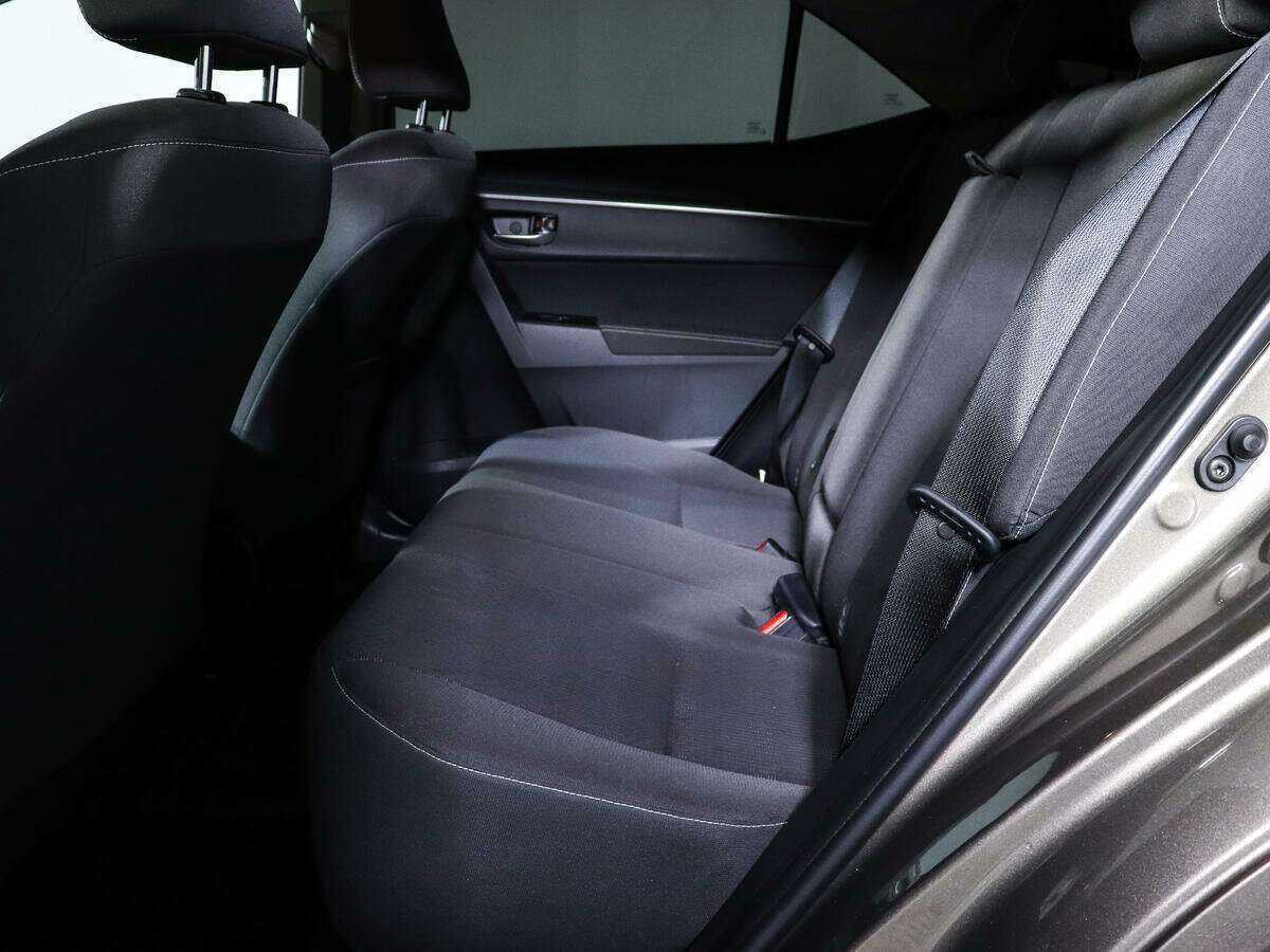 Toyota Corolla, 2018 - 56 000 км. | Фото №7