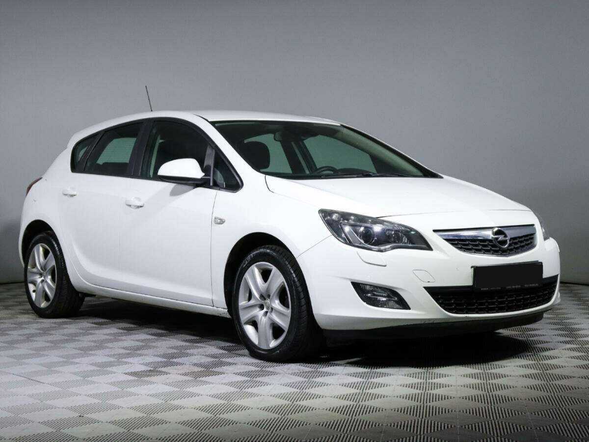 Opel Astra, 2012 - 80 000 км. | Фото №3