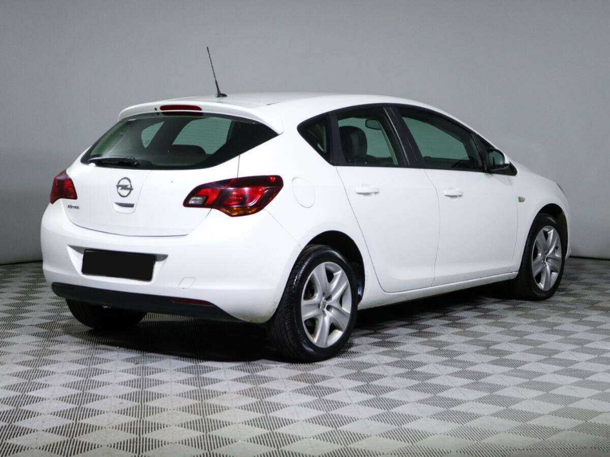 Opel Astra, 2012 - 80 000 км. | Фото №4