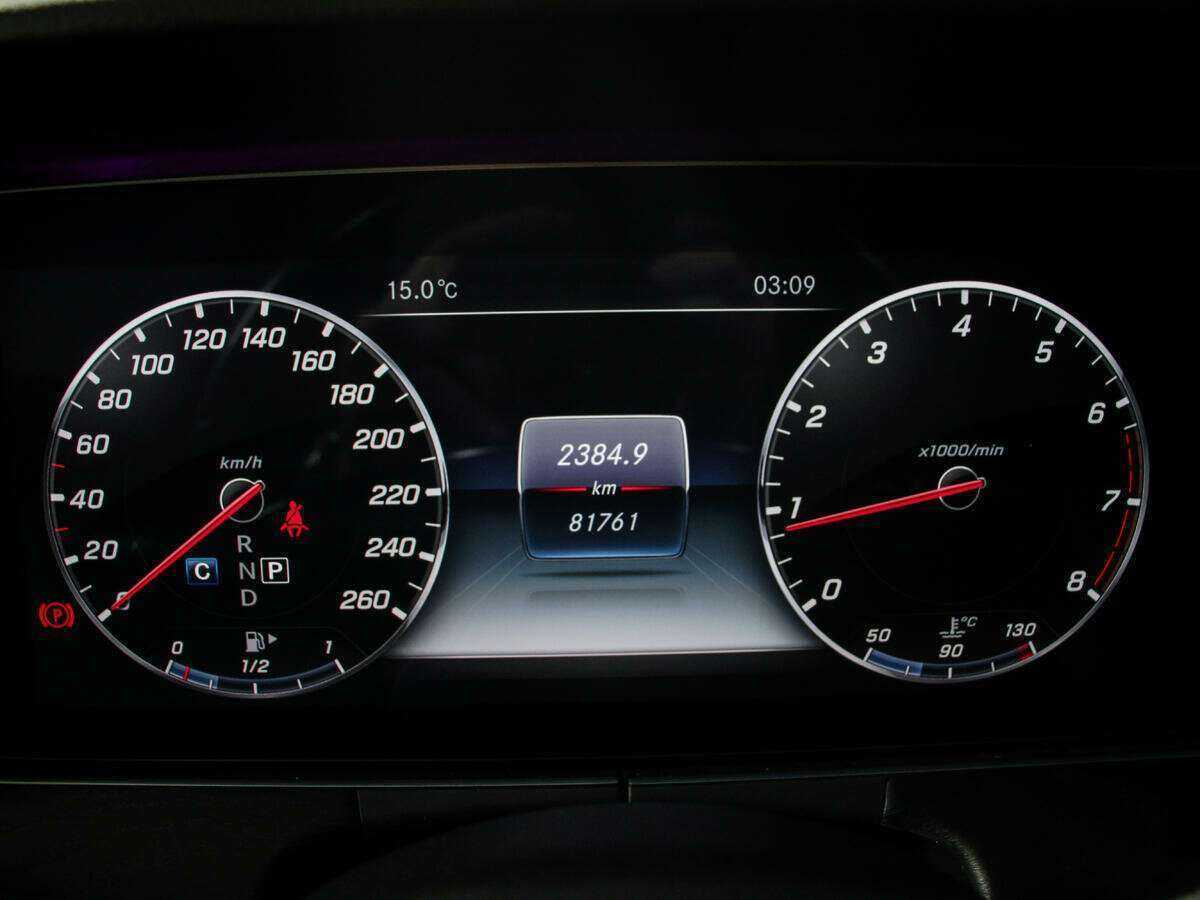 Mercedes-Benz E-Класс 200, 2017 Фото №8