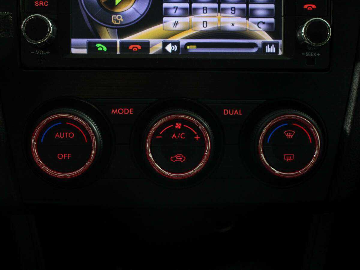 Subaru XV, 2012 Фото №17