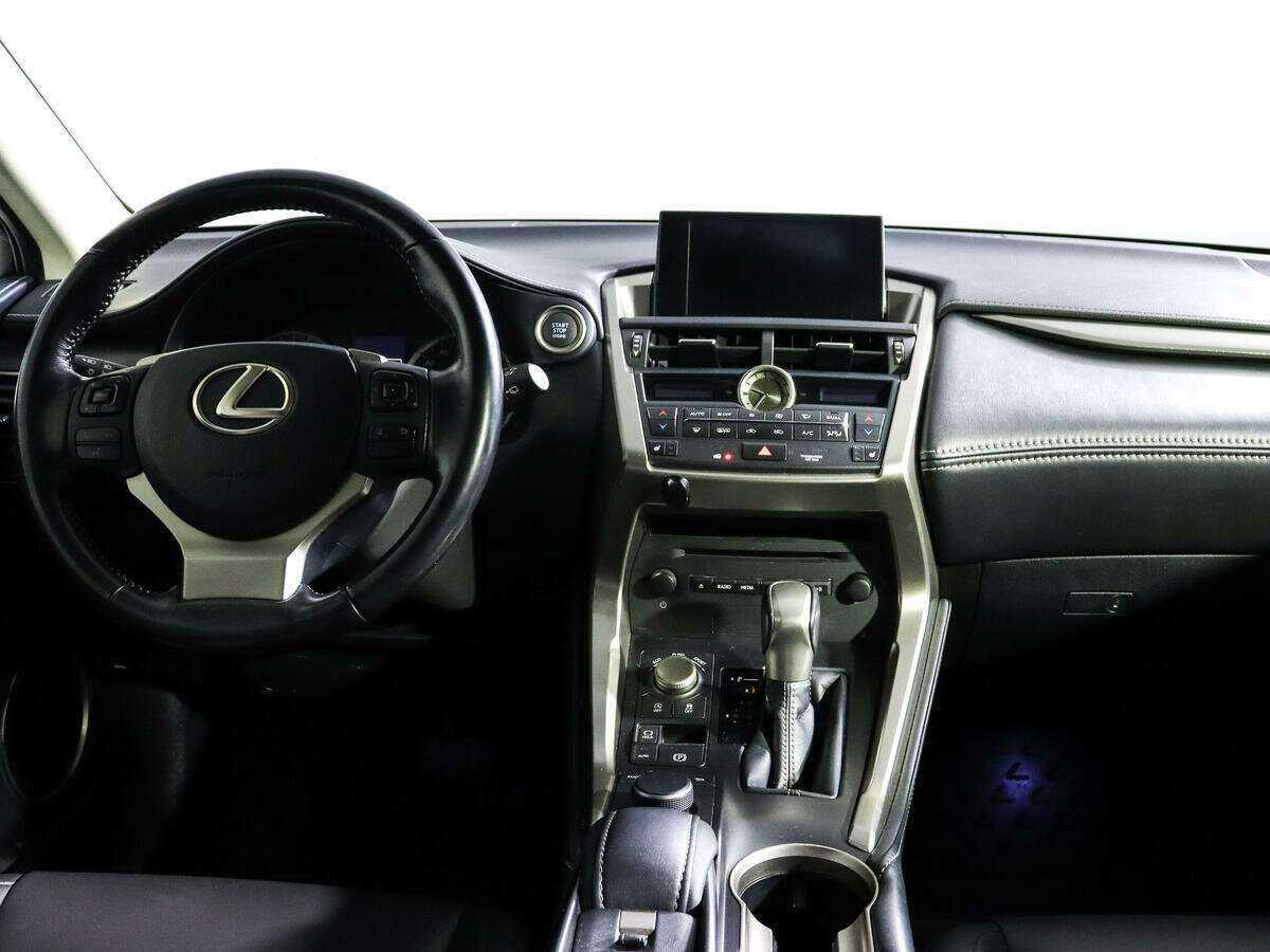 Lexus NX 200, 2017 Фото №10