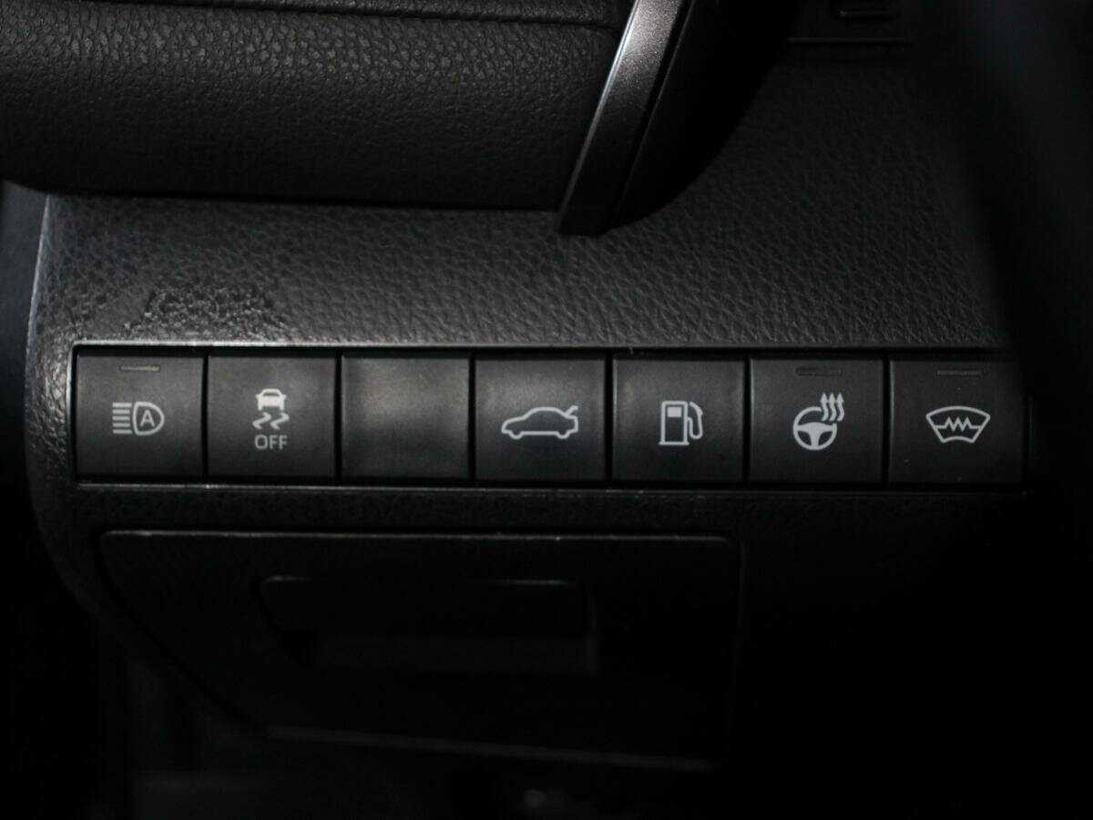 Toyota Camry, 2018 Фото №15