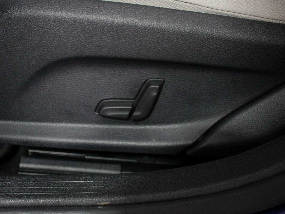 Mercedes-Benz C-Класс 250, 2015 Фото №17